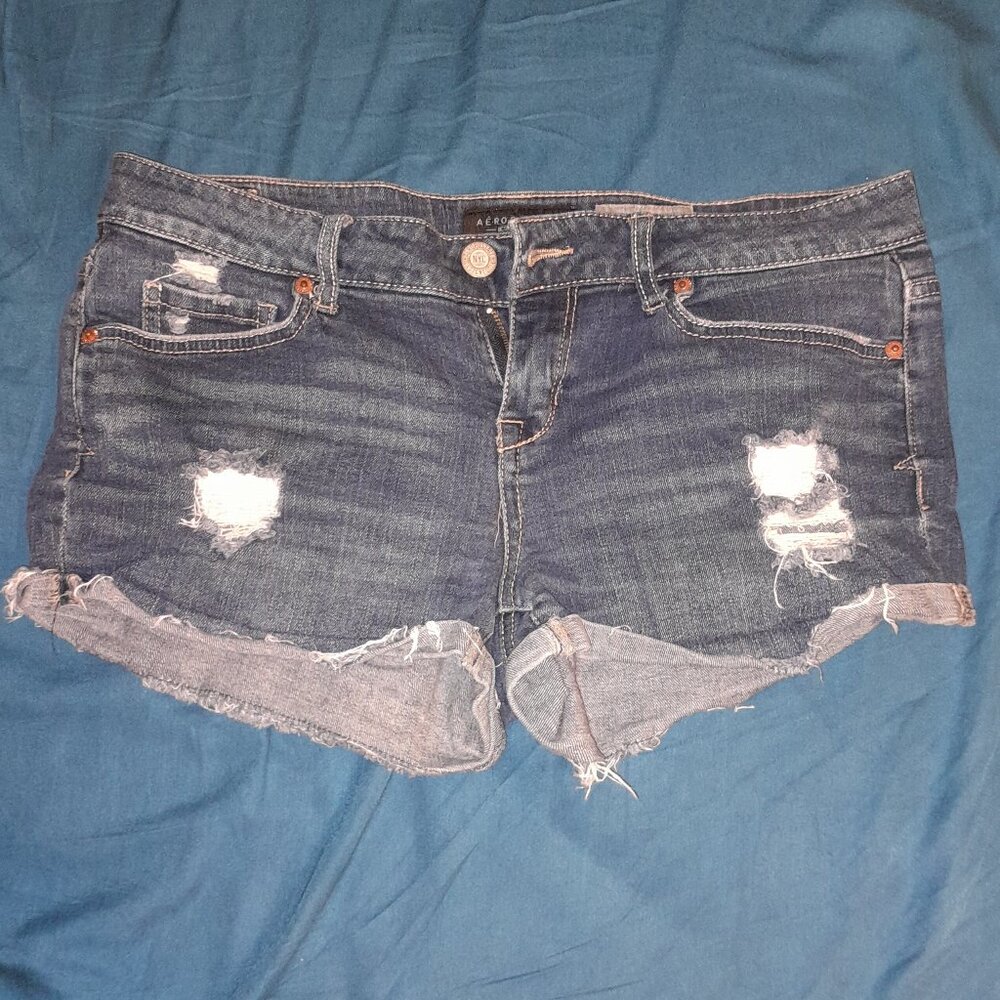 Low waisted jean booty shorts